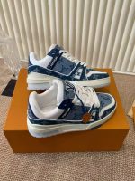 Louis Vuitton Sneakers – Luxury Designer Shoes, Premium Leather, Iconic LV Logo, Chunky Sole, Fashion Statement - 图片 6