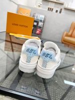 Louis Vuitton Sneakers – Luxury Designer Shoes, Premium Leather, Iconic LV Logo, Chunky Sole, Fashion Statement - 图片 5