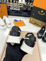 Louis Vuitton Men's Leather Shoes – Luxury Dress Oxfords & Loafers, Iconic LV Detailing, Handcrafted Elegance - 图片 5