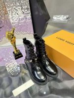 Louis Vuitton Boots for Men – Luxury Leather Chelsea & Hiking Style, Iconic LV Detailing, Handcrafted Design - 图片 6