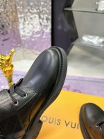 Louis Vuitton Boots for Men – Luxury Leather Chelsea & Hiking Style, Iconic LV Detailing, Handcrafted Design - 图片 6