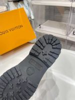 Louis Vuitton Boots for Men – Luxury Leather Chelsea & Hiking Style, Iconic LV Detailing, Handcrafted Design - 图片 3