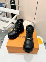 Louis Vuitton Boots for Men – Luxury Leather Chelsea & Hiking Style, Iconic LV Detailing, Handcrafted Design - 图片 8
