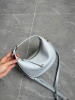 Celine Half Moon Bag – Iconic Crescent Shape, Grained Leather, Designer Shoulder Bag with Detachable Strap - 图片 4