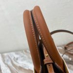 Celine Triomphe Logo Tote – Iconic Double C Monogram, Bold Brand Lettering, Designer Top-Handle Bag with Detachable Strap - 图片 6