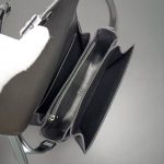 Celine Classic Box Clutch – Iconic Double C Clasp, Smooth Leather, Designer Mini Bag with Adjustable Strap - 图片 5