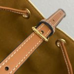 Celine Classic Monogram Drawstring Bucket Bag – Iconic Double C Pattern, Canvas Construction, Designer Crossbody with Adjustable Strap - 图片 3