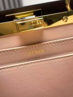 Celine-Style Mini Handbag – Iconic Gold-Tone Lock Clasp, Smooth Leather, Structured Silhouette with Detachable Shoulder Strap - 图片 3
