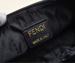 Fendi-Style Baguette Mini Bag – Iconic FF Embossed Pattern, Gold-Tone Lock Clasp, Premium Leather with Chain Strap - 图片 4