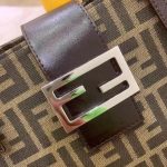 Fendi-Style Zucca Tote Bag – Iconic FF Monogram Print, Metal Buckle Closure, Premium Canvas with Leather Trim - 图片 9