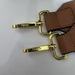 Fendi-Style Logo Tote Bag – Brown Leather with Bold "FENDI ROMA" Print, Tortoiseshell Handle & Detachable Shoulder Strap - 图片 4