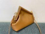Fendi-Style Vintage Clutch Bag – Tan Leather with Gold-Tone Frame, Minimalist Design & Adjustable Shoulder Strap - 图片 6